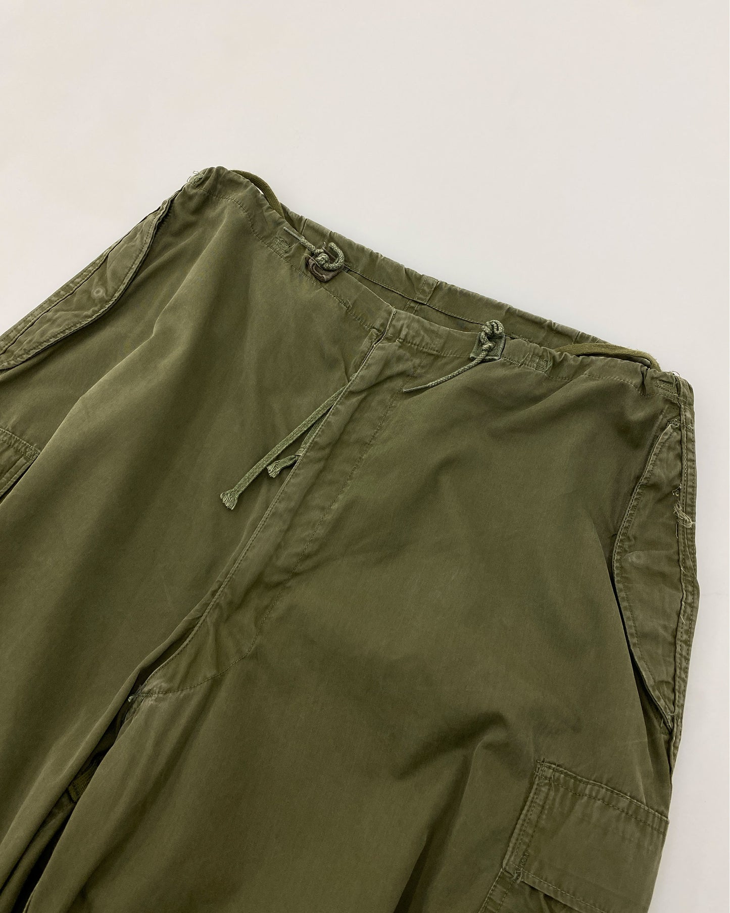 Vintage 1950s US Army Parachute Pants Khaki Green