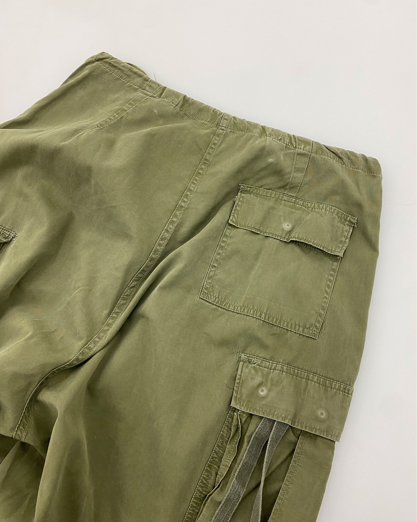 Vintage 1950s US Army Parachute Pants Khaki Green