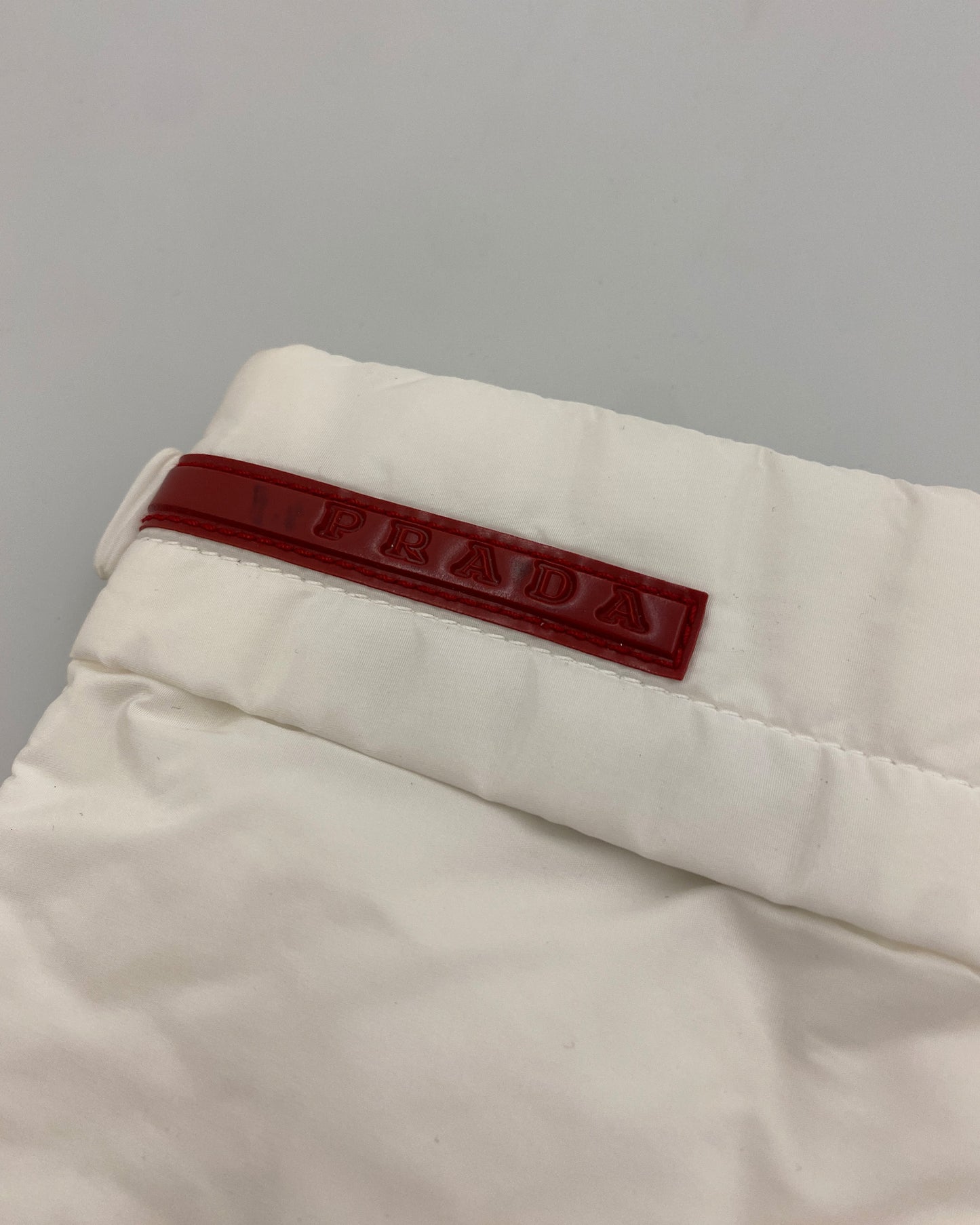 Prada SS1999 Nylon Bein-/Armtasche Weiß 