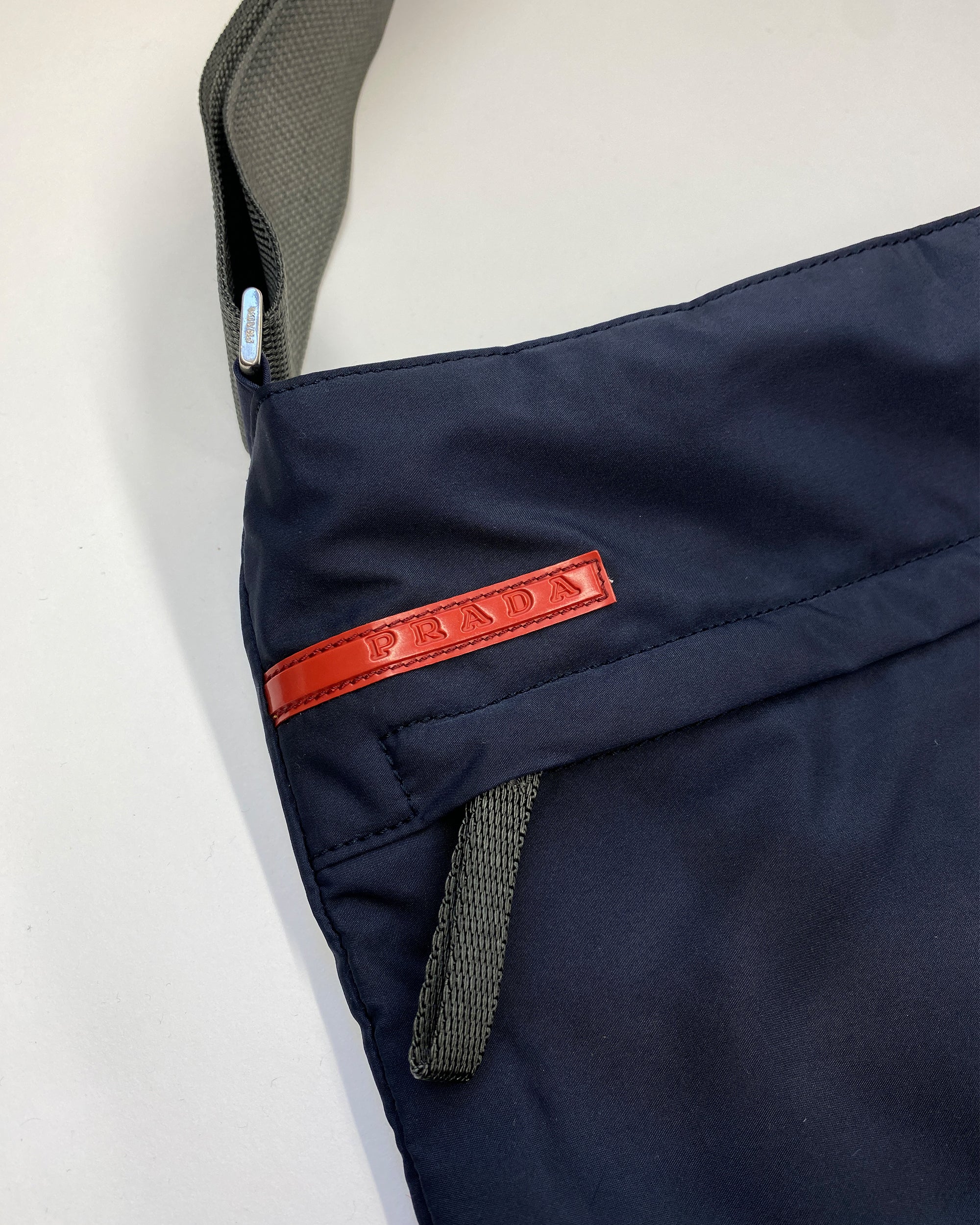Prada 2000s Nylon Shoulder Bag Navy – Knud Peters