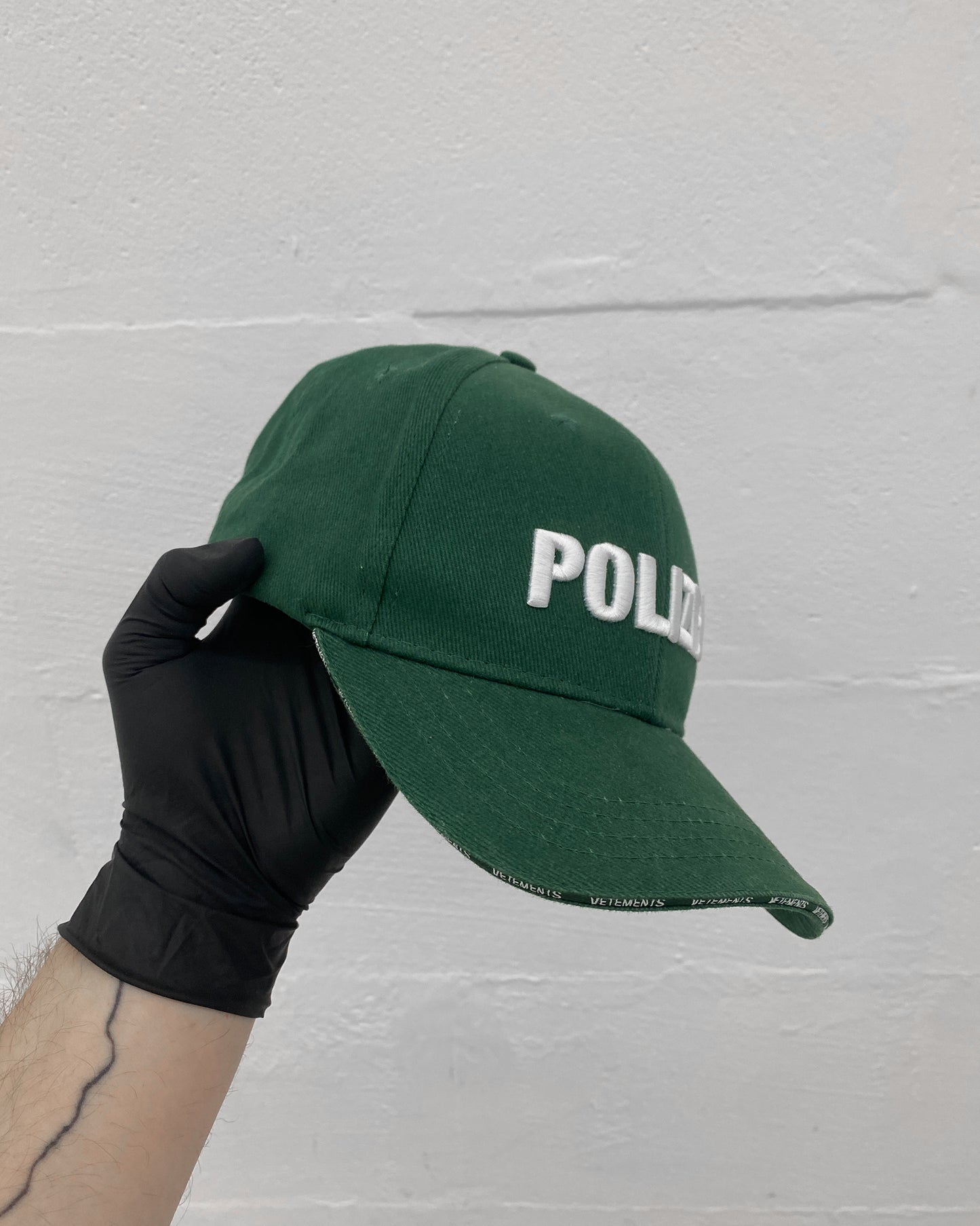 Vetements SS2017 Polizei Cap Green