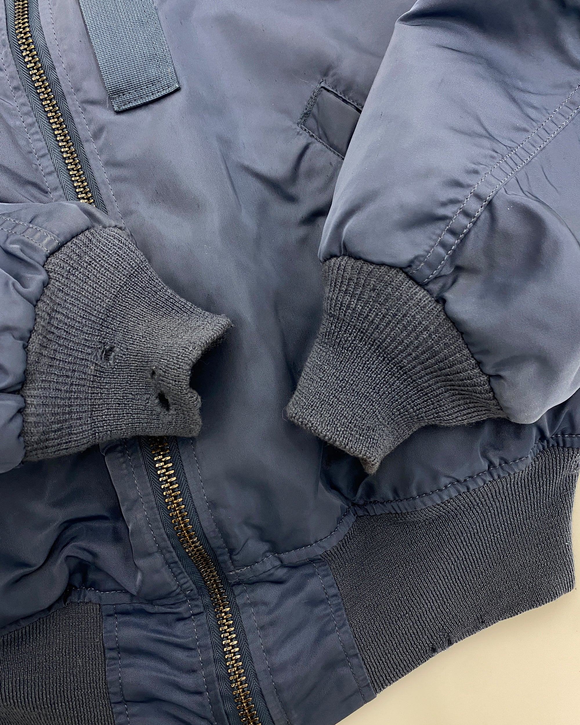 ジャケット・アウター 90s ALPHA INDUSTRIES MA-1 US.AIR FORCE Vintage Alpha Industries Bomber Flight Jacket Ma1 USAF Big
