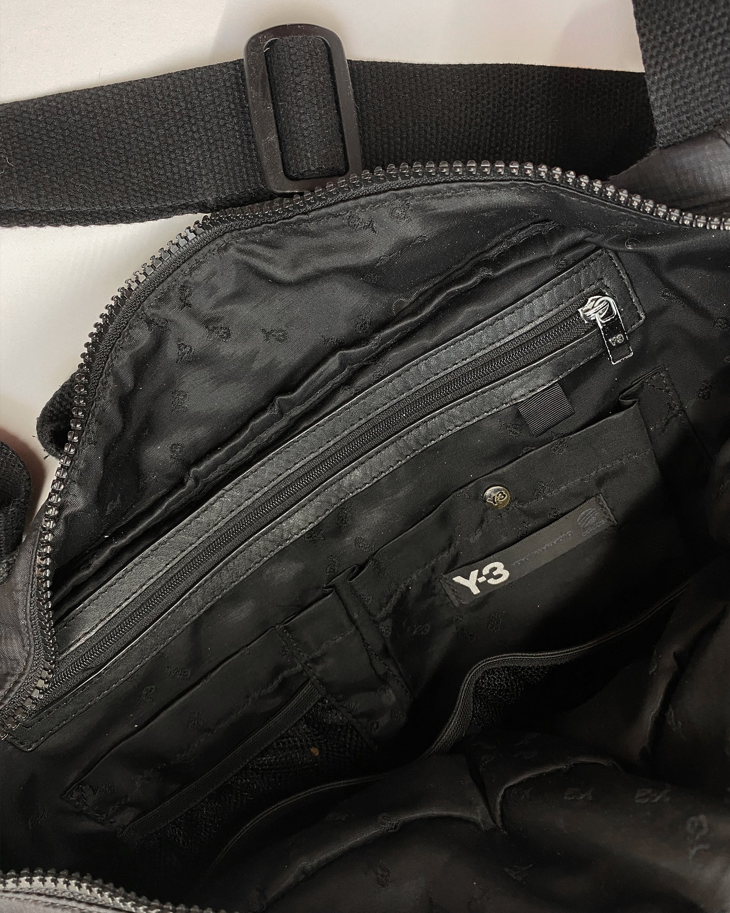 Y-3 2000s Shoulder Bag Black