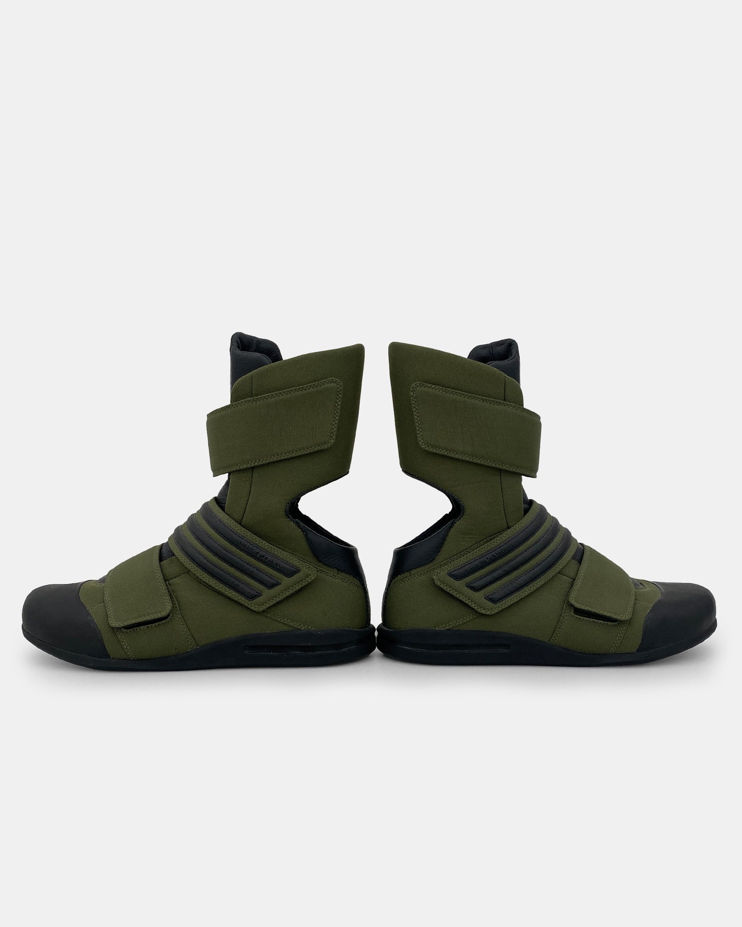 Y-3 2003 High Top Sneaker mit Klettverschluss Khaki 